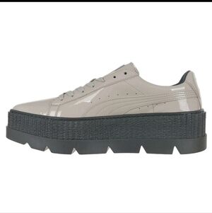 Women's FENTY PUMA Pointy Creeper Dove-Glacier Grey Patent Leather 7.5